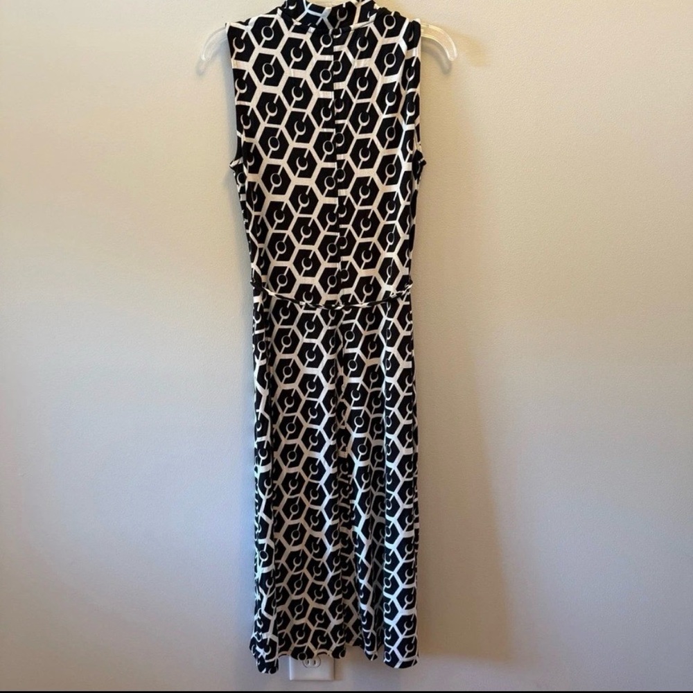 Boden Monochrome Geometric MIDI Dress - Picture 2 of 9
